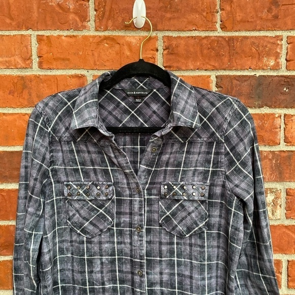 Rock & Republic Womens Small Burn Out Washout Studded Plaid Button Down Shirt - Picture 2 of 9